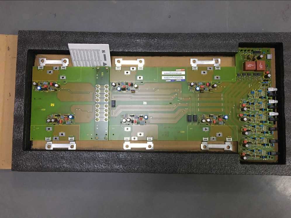 6SE7035-1EJ84-1JC1 6SE70351EJ841JC1 Siemens INVERTER GATING MODULE UNITS trigger board