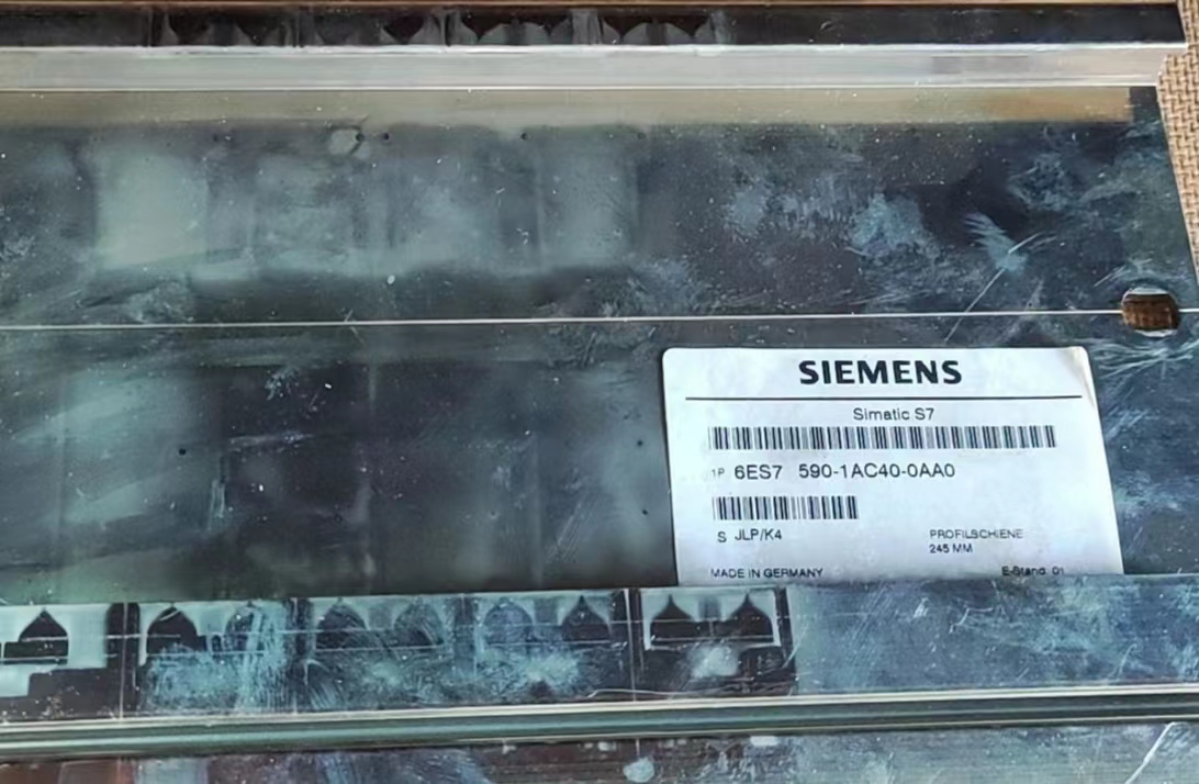 SIEMENS 6ES7590-1AC40-0AA0,6ES7 590-1AC40-0AA0