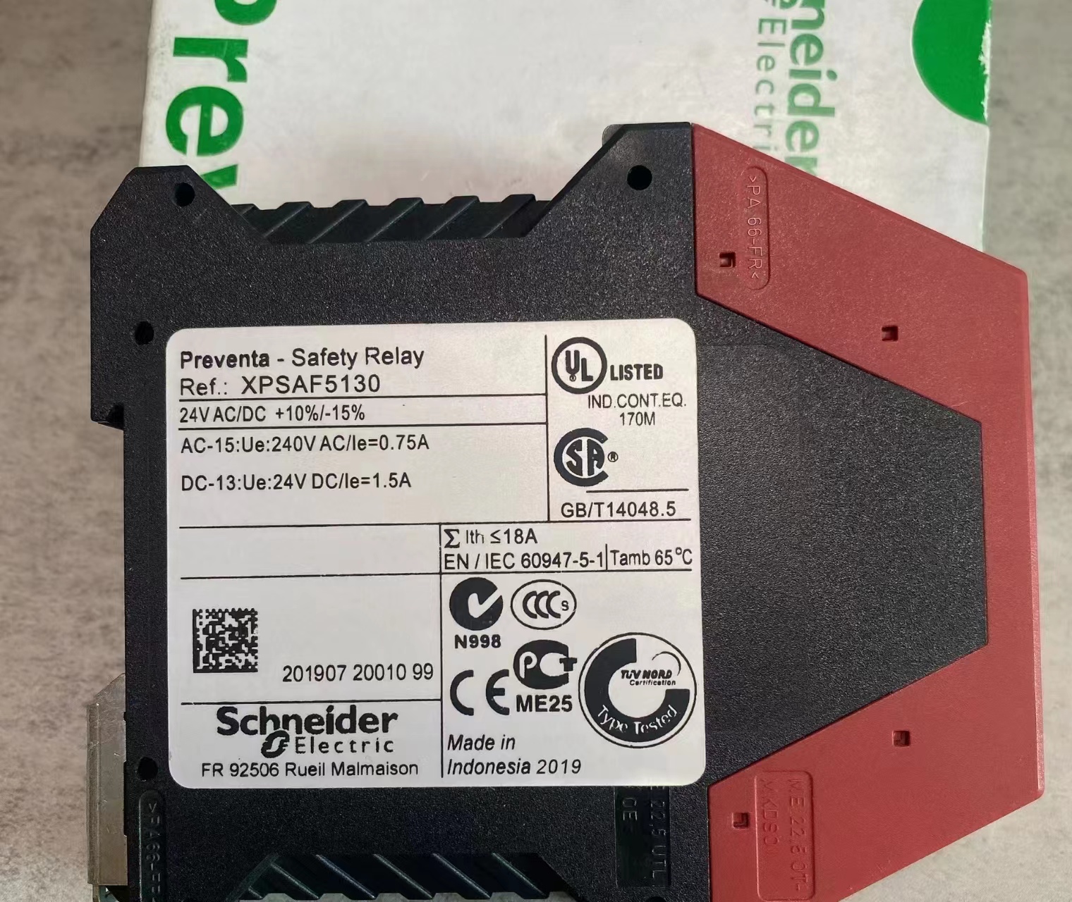 SCHNEIDER SAFETY RELAY XPSAF5130